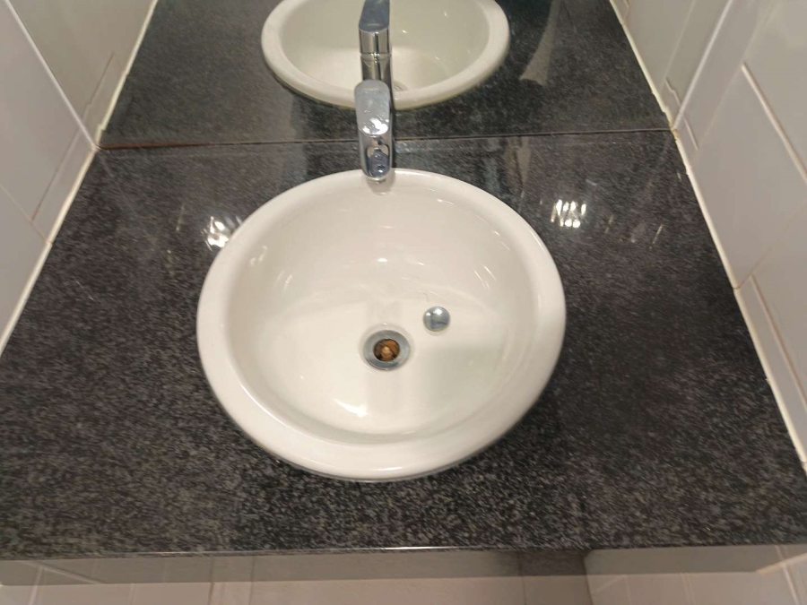 To Let Commercial Property for Rent in Paradyskloof Western Cape